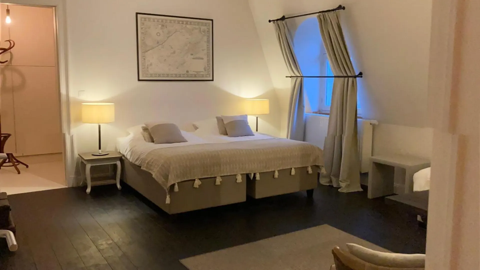 Chateau Fort Lapin Familiekamer 1 Bruges Belgium